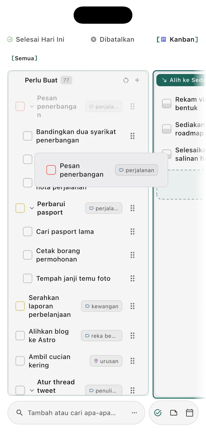 Paparan papan kanban TaskForge iPhone menunjukkan organisasi tugas visual dengan fungsi seret dan lepas dan pengurusan aliran kerja berasaskan lajur