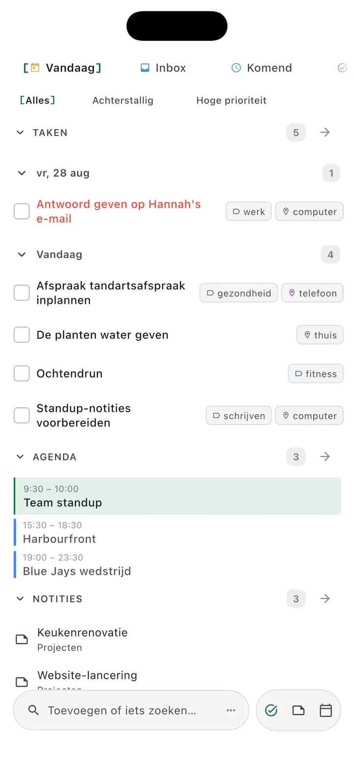 TaskForge iPhone Obsidian taakbeheer app hoofdinterface met mobiele Ruimtes met GTD organisatie, deadlines, prioriteiten en native iOS design voor projectbeheer